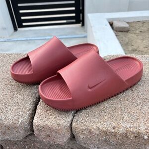 Nike Slide Sandals in Dusty Rose